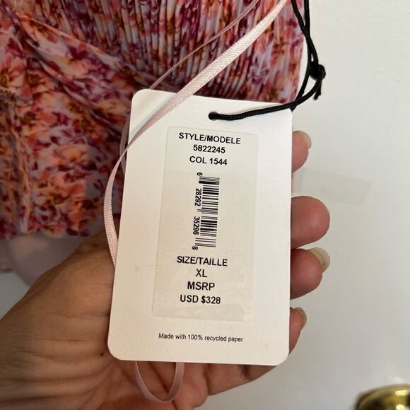 Amur Caelynn Floral Smocked Ruffle Cross Back Top .Size XL - Picture 12 of 16